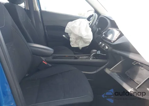 2024 Nissan Kicks Sv Xtronic Cvt z USA, uszkodzony, nr VIN 3N1CP5CV8RL532774